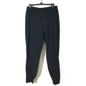 Lululemon Men’s Tapered Leg Athletic Pants. Size Large Color Black LM5AFPS